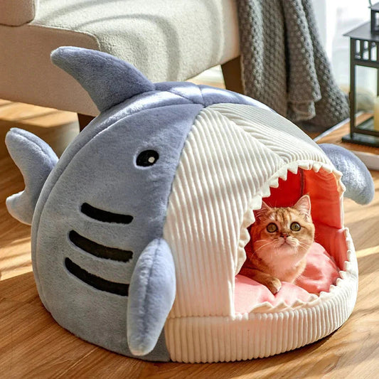 cat-n-blue -plush-shark-bed